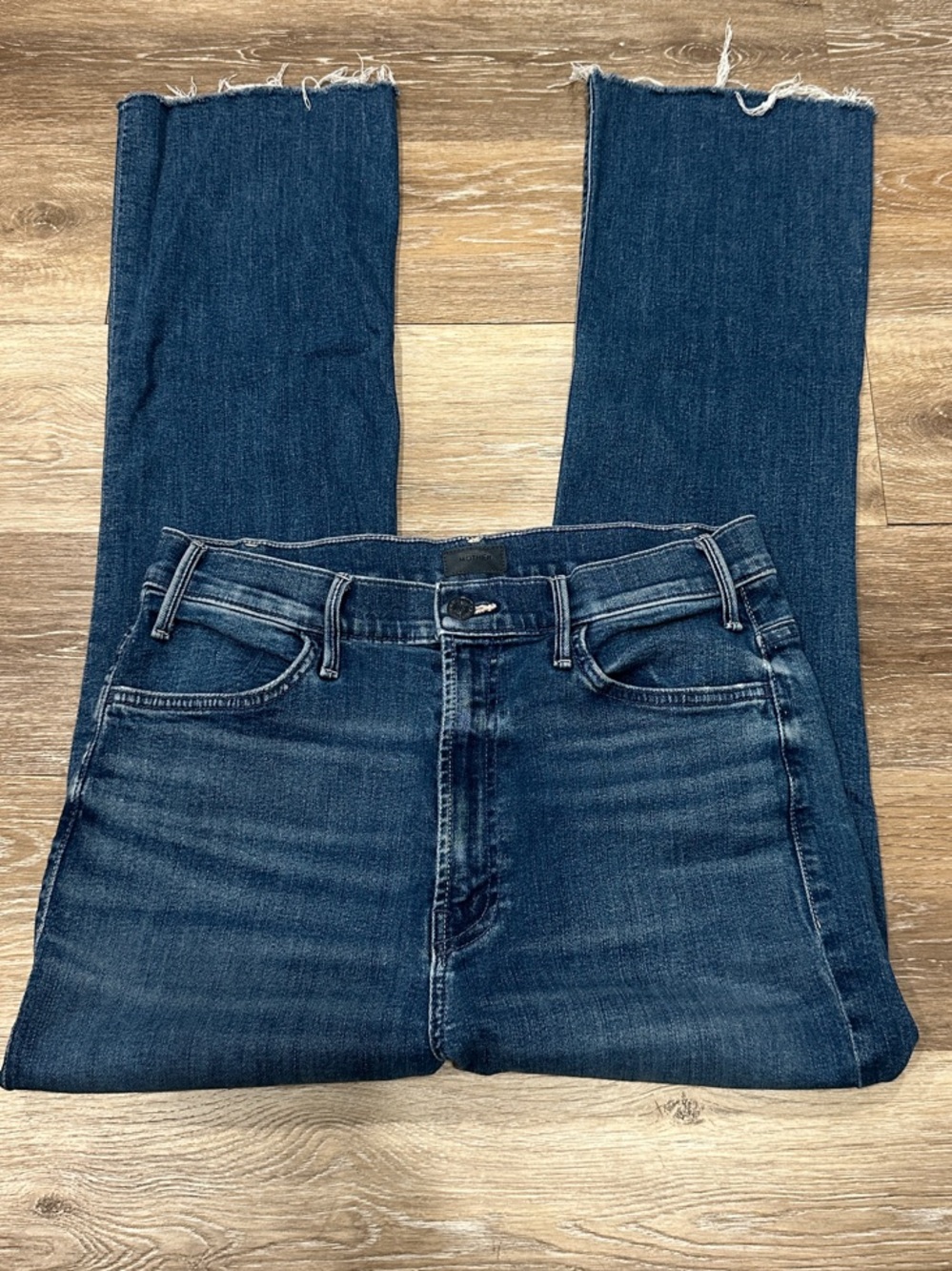 Like New! MOTHER The Hustler Ankle Fray in wish on a star wash